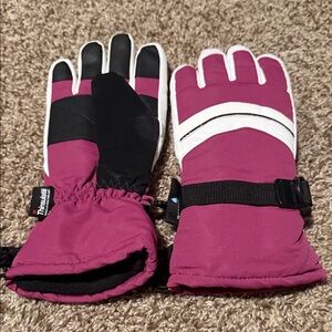 Thinsulate Purple, Black & White Ski Gloves w/sparkle accent - EUC!